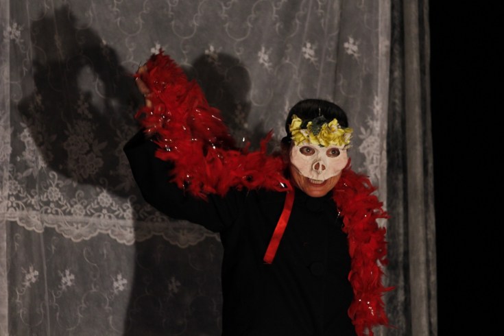 Hojas de Papel – Alejandro Marrero