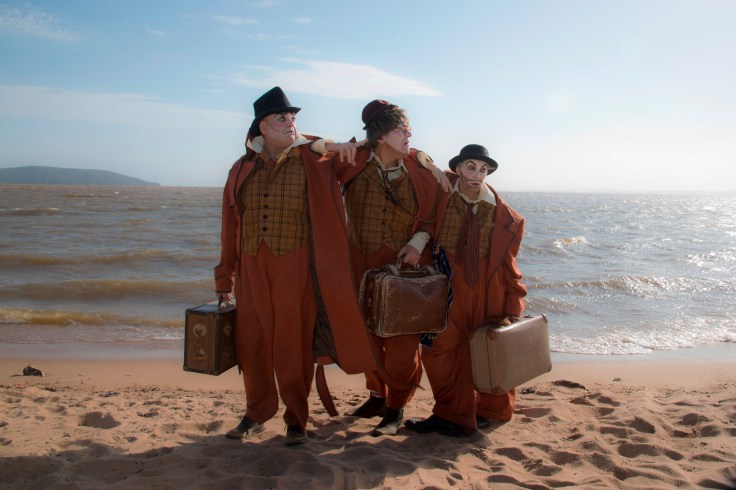 PEQUENO TRABALHO PARA VELHOS PALHAÇOS. credito Julio Appel.